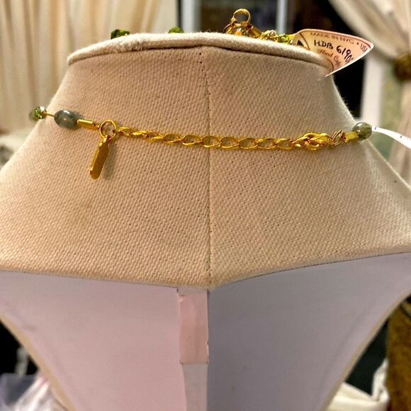 Dabby reid olive faux stone Leif iridescent green crystal gold color chain - Picture 3 of 5